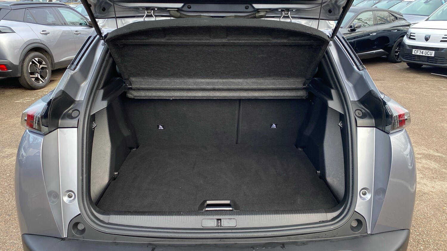 Used Peugeot 2008 2023 for sale - 77599579: Photo 19