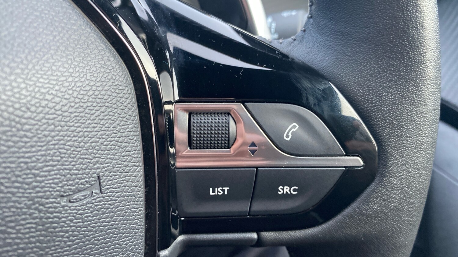 Used Peugeot 2008 2023 for sale - 77599579: Photo 24