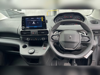 Used Peugeot Partner 2023 for sale - 76110283: Photo