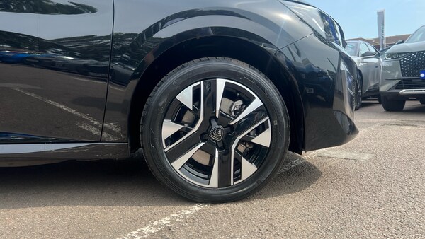 Used Peugeot 208 2024 for sale - 75450798: Photo 14