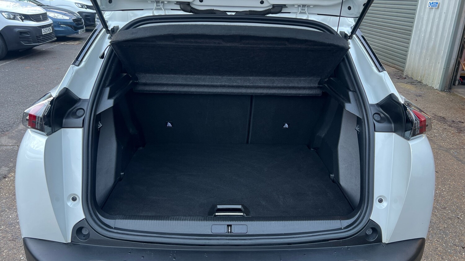 Used Peugeot 2008 2022 for sale - 77192822: Photo 19