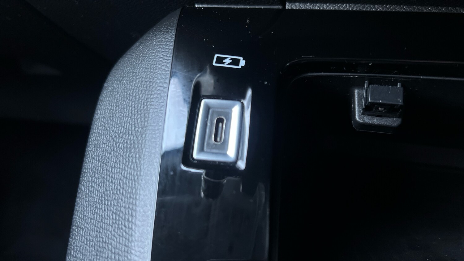 Used Peugeot 2008 2022 for sale - 77192822: Photo 34