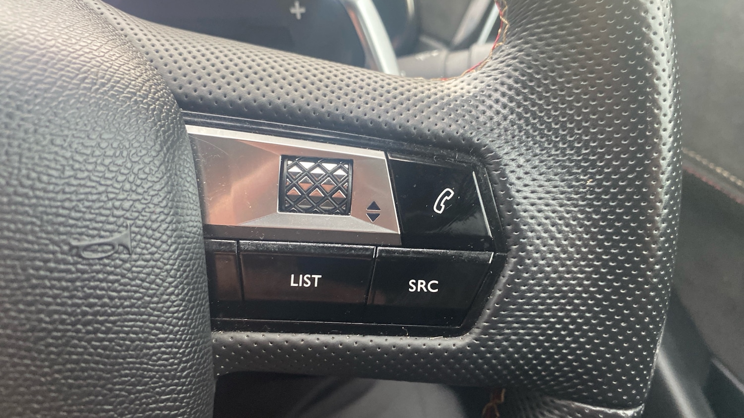 Used DS Automobiles DS 7 Crossback 2021 for sale - 76900046: Photo 25