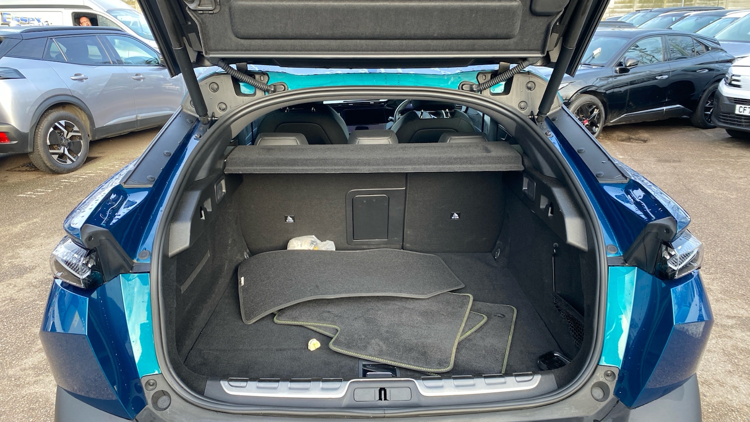 Used Peugeot 408 2024 for sale - 77539112: Photo 19