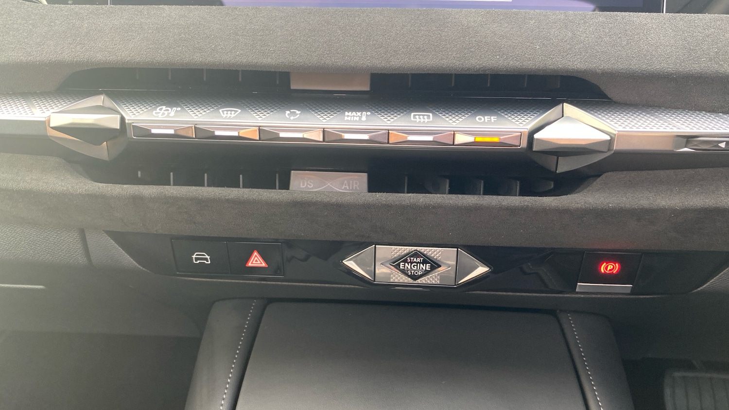 Used DS Automobiles DS 4 2024 for sale - 76574407: Photo 21