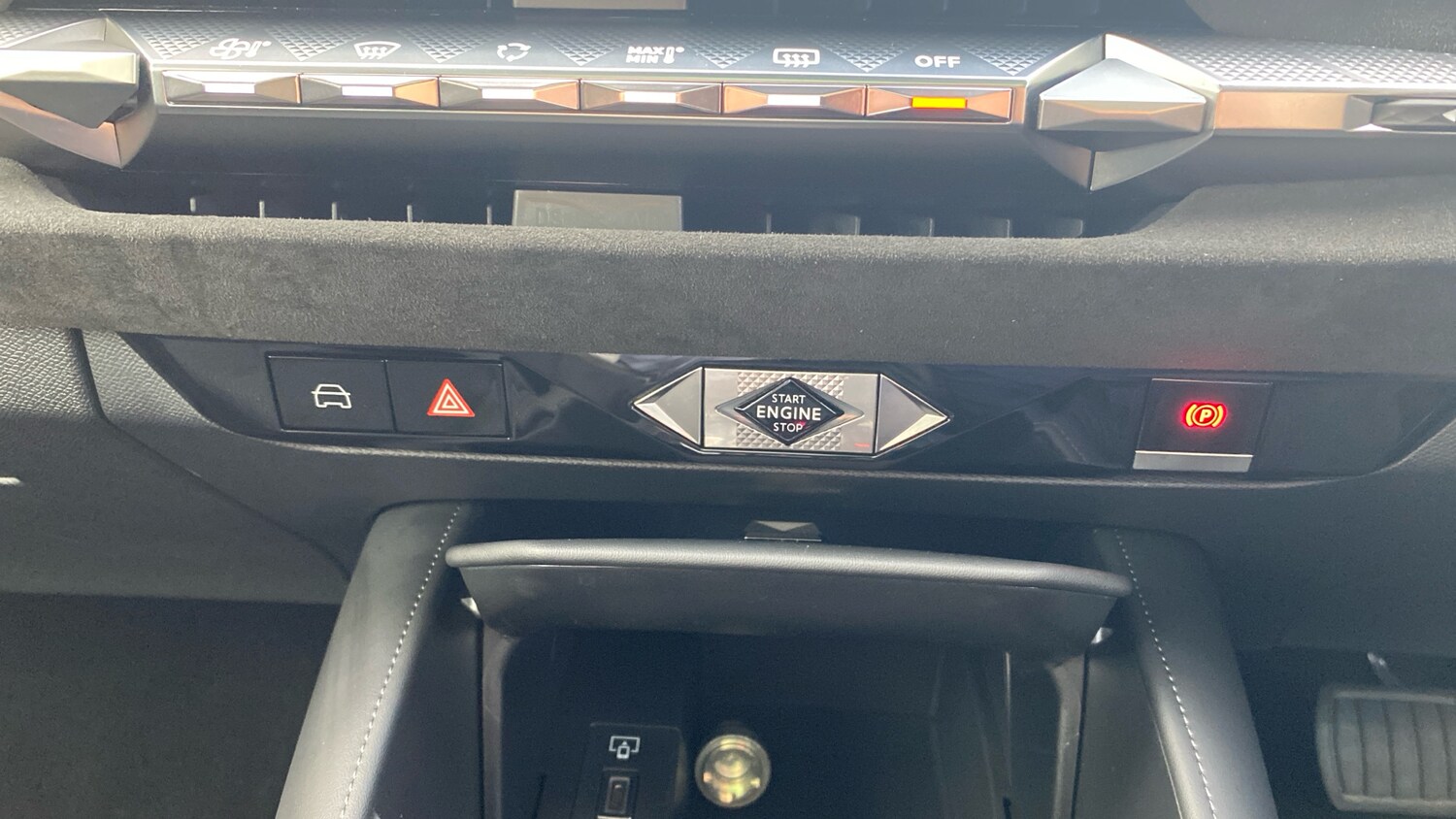 Used DS Automobiles DS 4 2024 for sale - 76574407: Photo 49