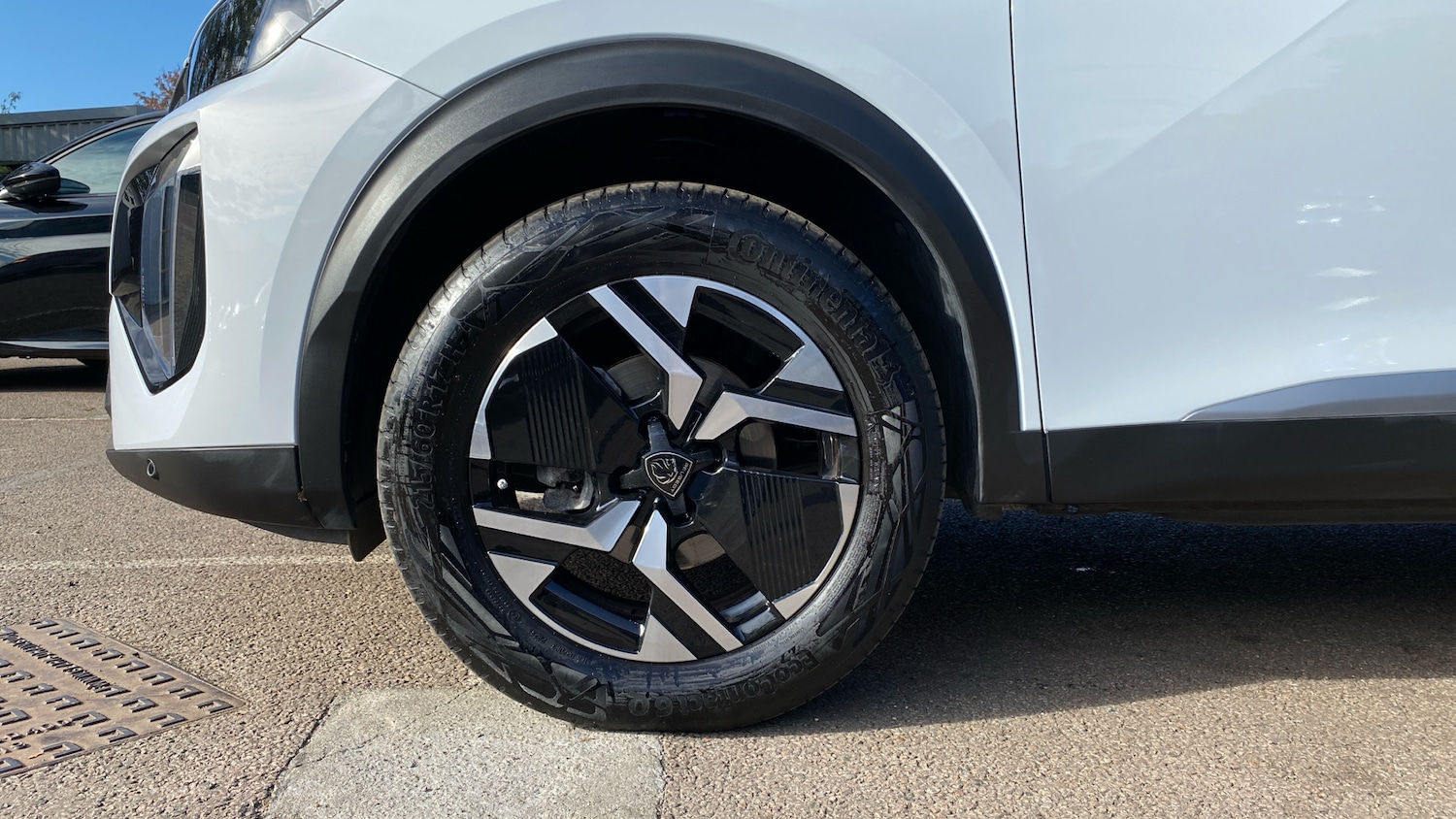 Used Peugeot 2008 2023 for sale - 76110281: Photo 14