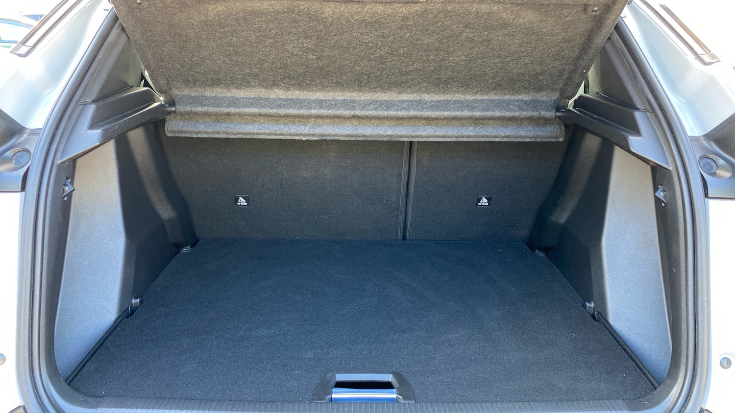 Used Peugeot 2008 2023 for sale - 76110281: Photo 19