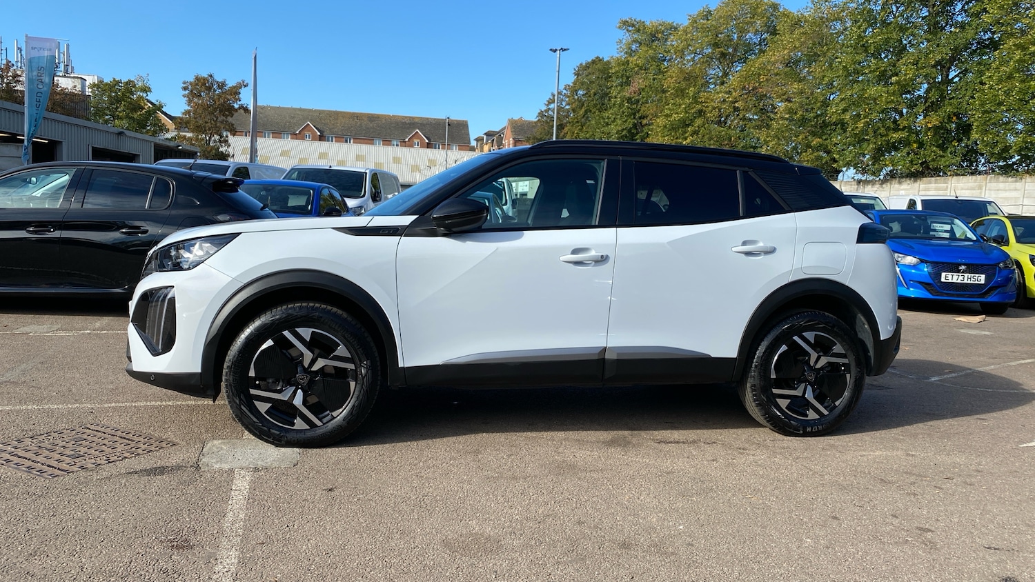 Used Peugeot 2008 2023 for sale - 76110281: Photo 6