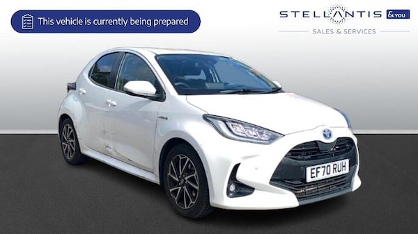 Used Toyota Yaris 2021 for sale - 76190366: Photo 1