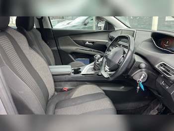 Used Peugeot 3008 2019 for sale - 77626946: Photo