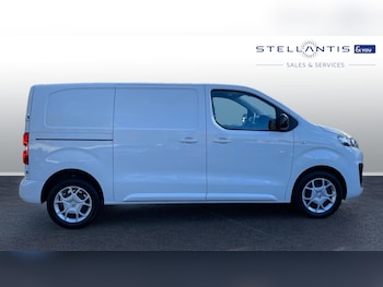 Used Citroen Dispatch 2023 for sale - 76458452: Photo