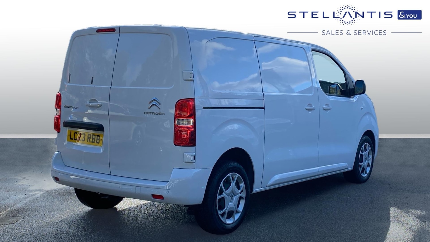 Used Citroen Dispatch 2023 for sale - 76458452: Photo 3