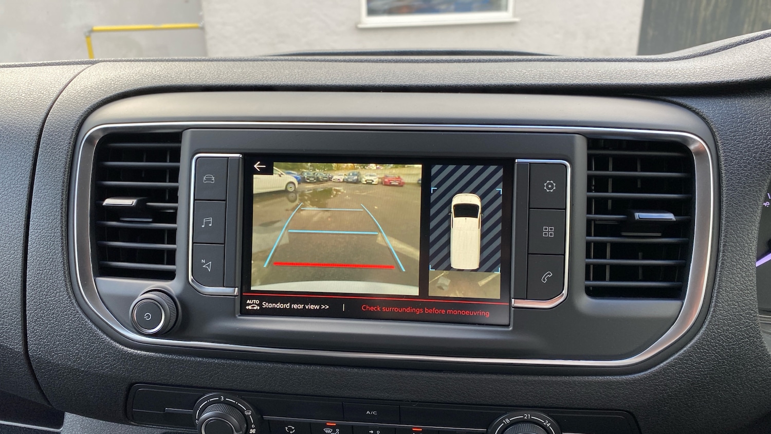 Used Citroen Dispatch 2023 for sale - 76458452: Photo 36