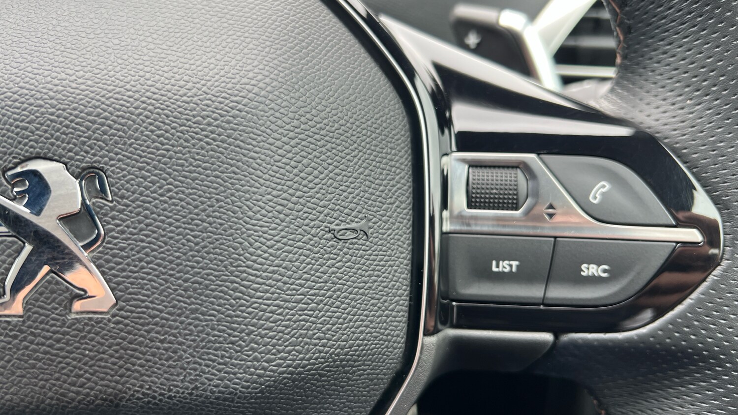 Used Peugeot 3008 2022 for sale - 75992273: Photo 24