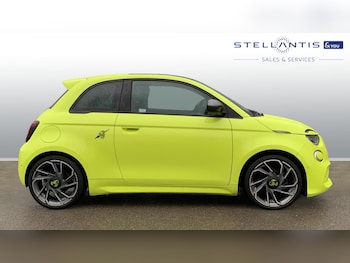 Used Abarth 500 2024 for sale - 78529633: Photo