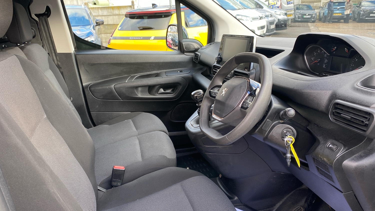 Used Peugeot Partner 2022 for sale - 77192821: Photo 11