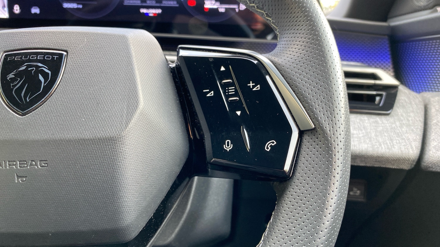 Used Peugeot 3008 2024 for sale - 76086039: Photo 24