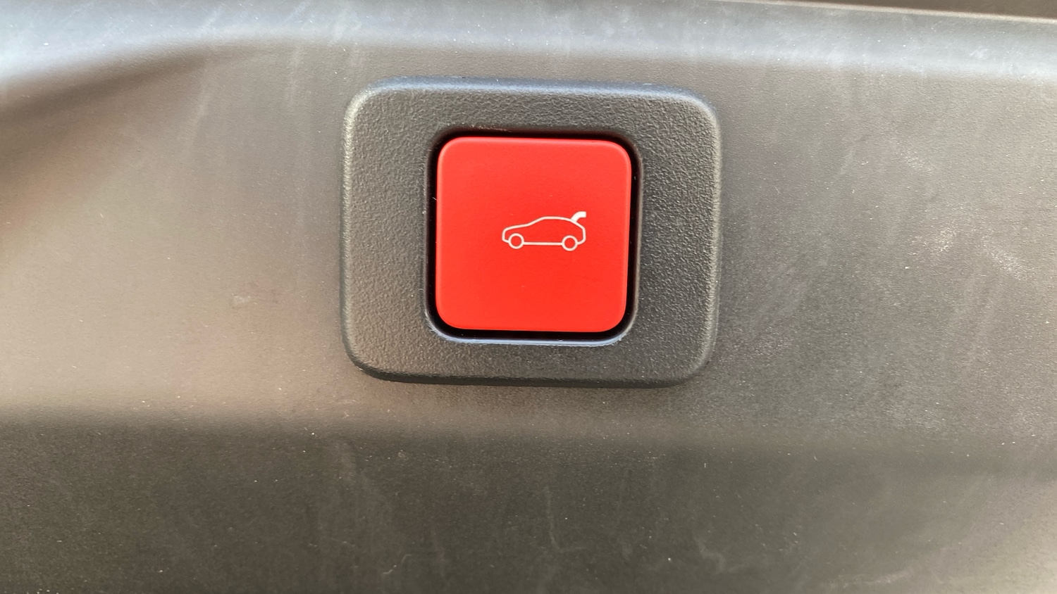 Used Peugeot 3008 2024 for sale - 76086039: Photo 32