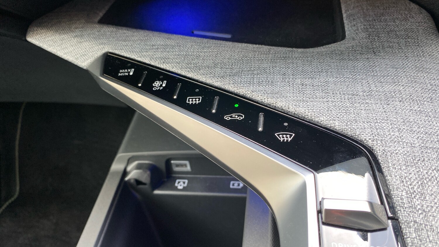 Used Peugeot 3008 2024 for sale - 76086039: Photo 39