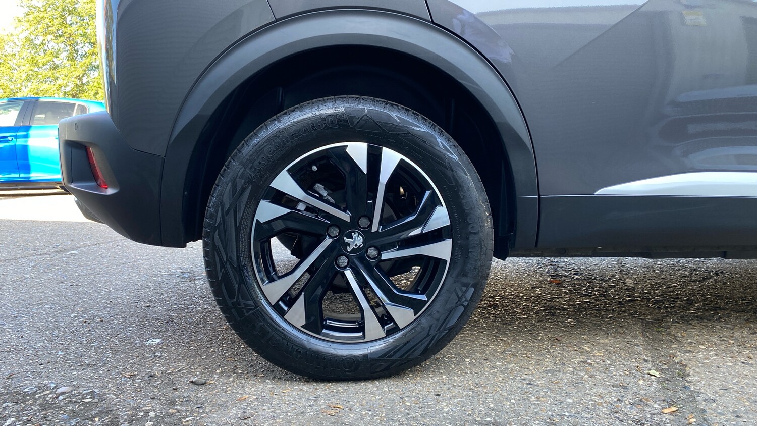 Used Peugeot 2008 2023 for sale - 75942590: Photo 15