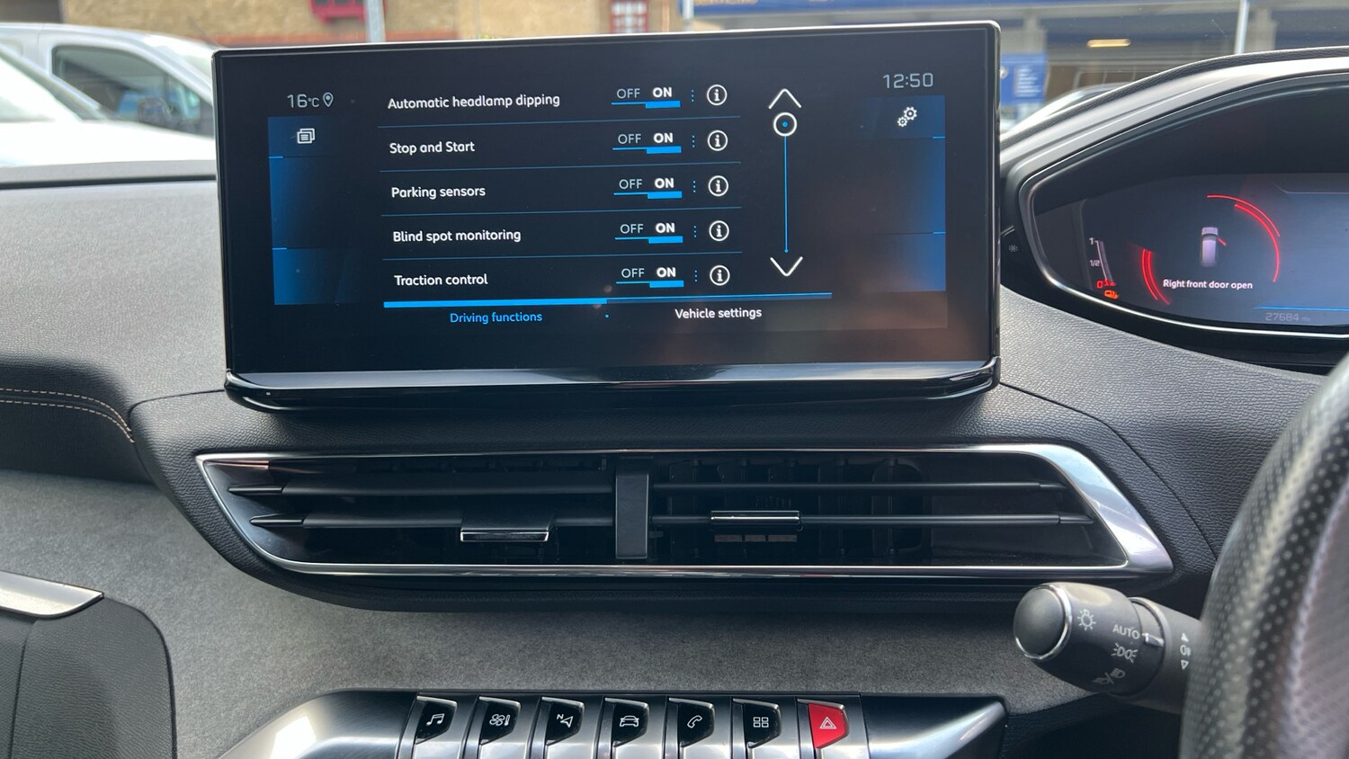 Used Peugeot 5008 2022 for sale - 75966357: Photo 31