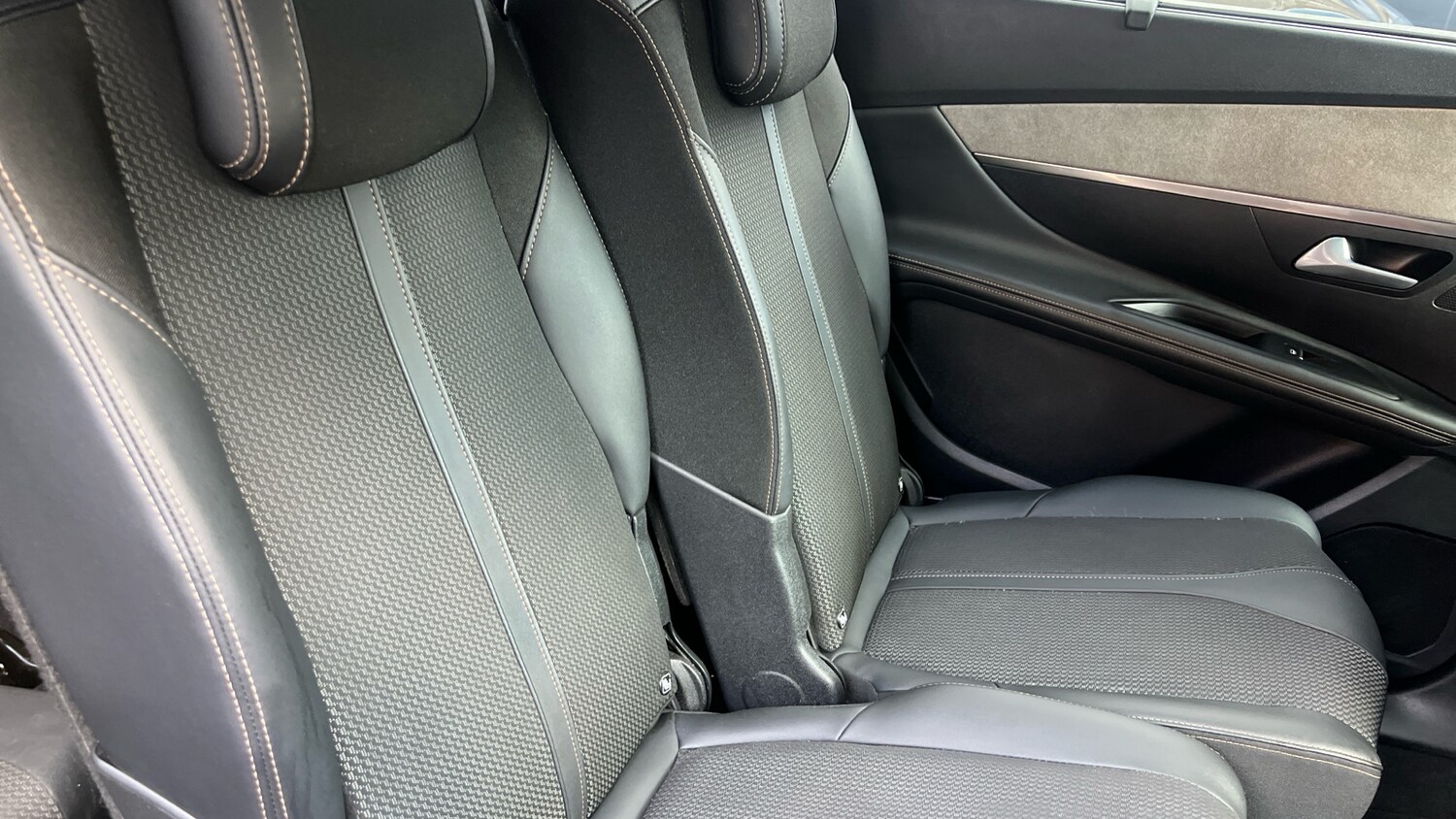 Used Peugeot 5008 2022 for sale - 75966357: Photo 33