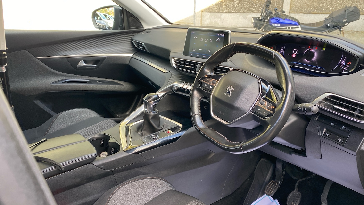 Used Peugeot 5008 2022 for sale - 76574332: Photo 12