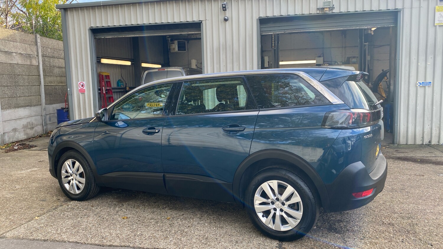 Used Peugeot 5008 2022 for sale - 76574332: Photo 5