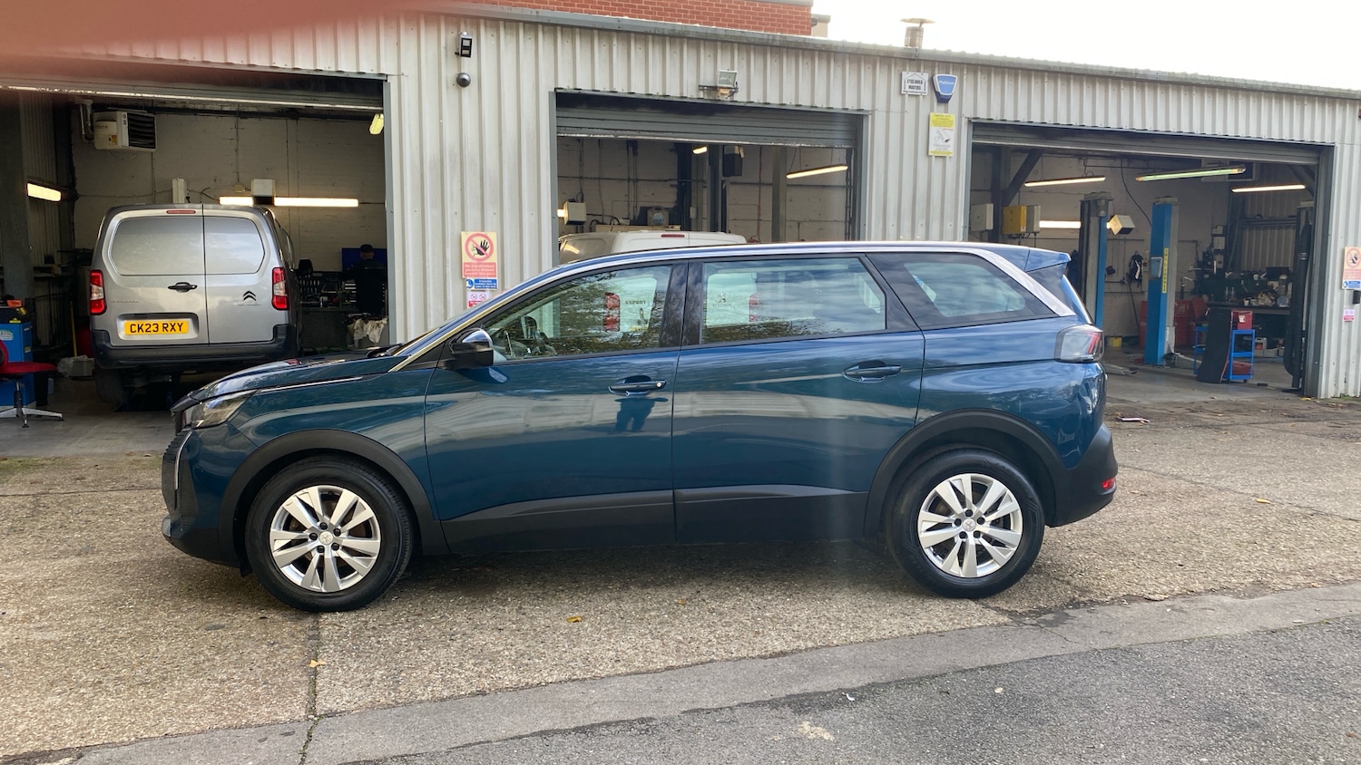Used Peugeot 5008 2022 for sale - 76574332: Photo 6