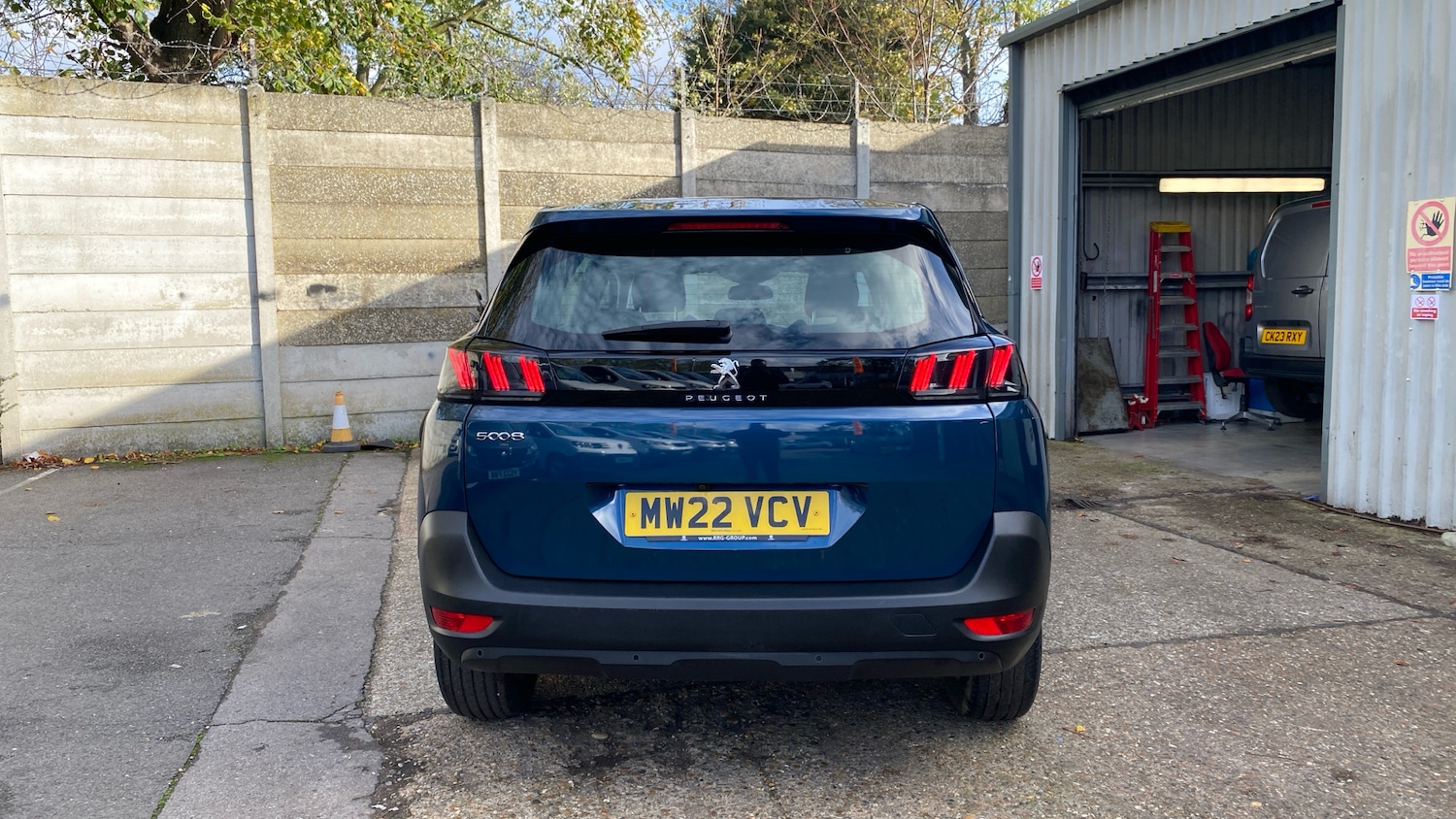 Used Peugeot 5008 2022 for sale - 76574332: Photo 9