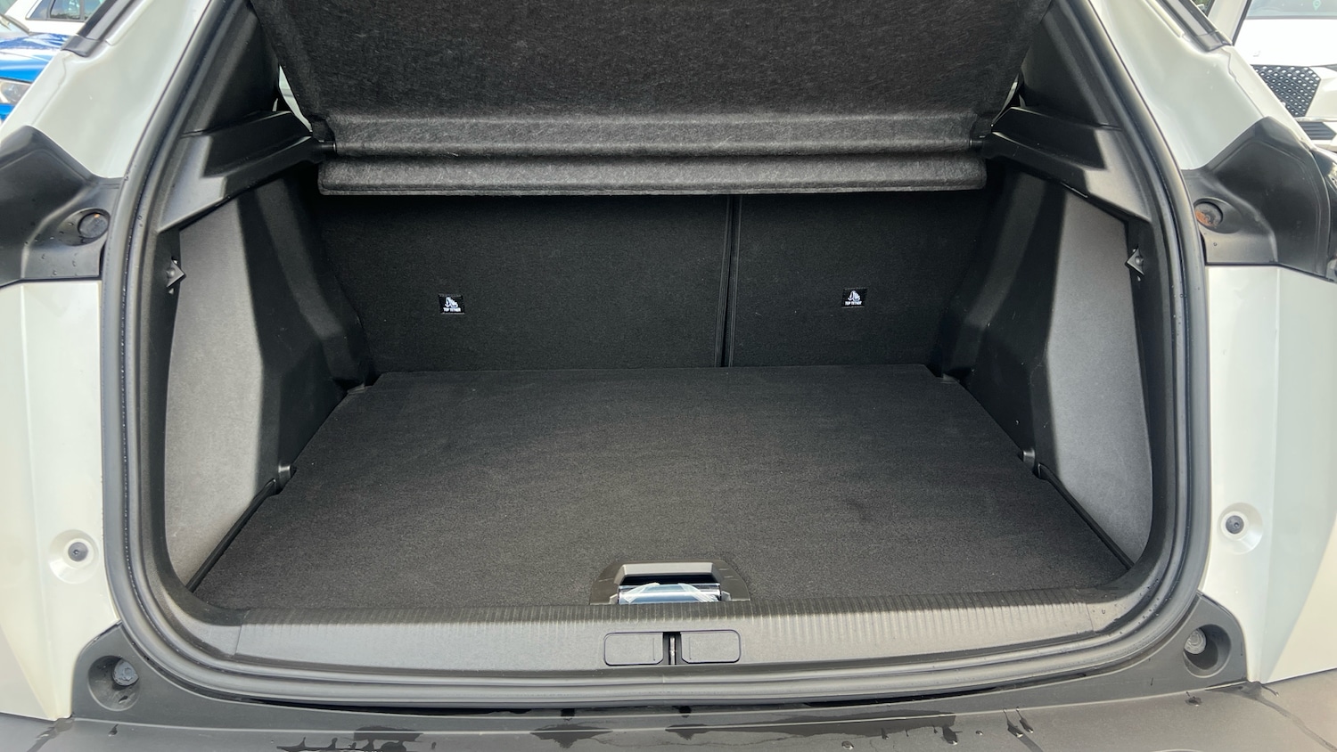 Used Peugeot 2008 2022 for sale - 76702970: Photo 19