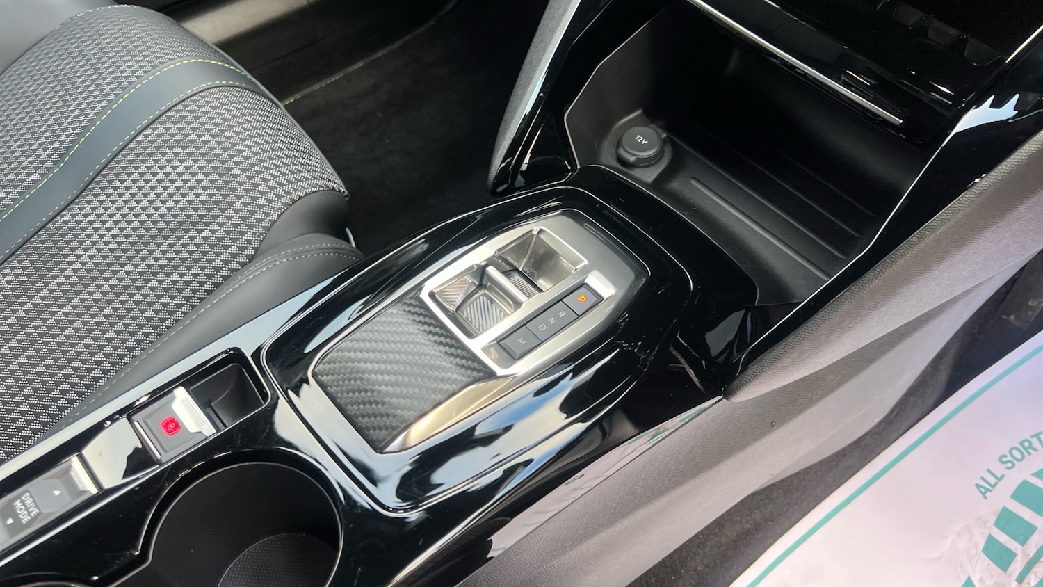 Used Peugeot 2008 2022 for sale - 76702970: Photo 20