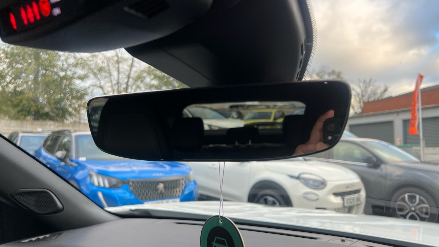 Used Peugeot 2008 2022 for sale - 76702970: Photo 35