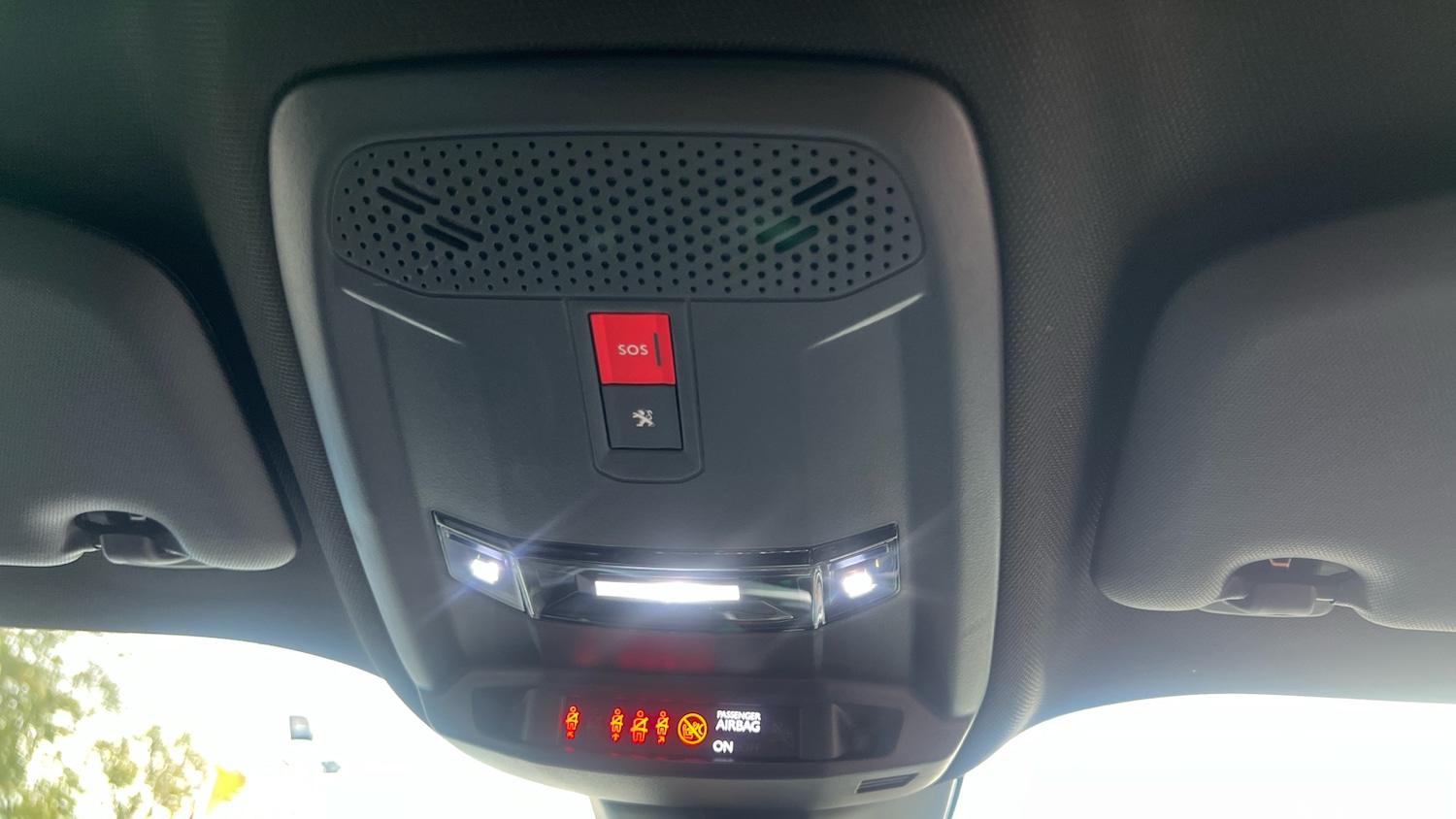 Used Peugeot 2008 2022 for sale - 76702970: Photo 37