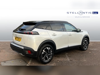 Used Peugeot 2008 2022 for sale - 76702970: Photo