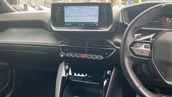 Used Peugeot 2008 2022 for sale - 76202088: Photo 10