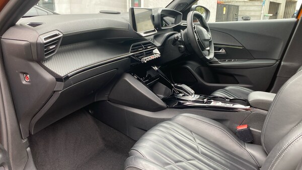 Used Peugeot 2008 2022 for sale - 76202088: Photo 12