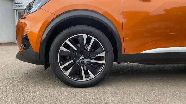 Used Peugeot 2008 2022 for sale - 76202088: Photo 17
