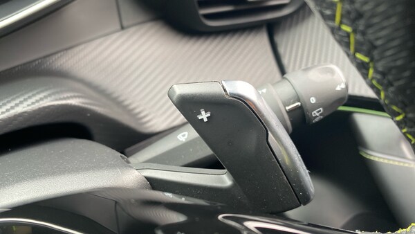 Used Peugeot 2008 2022 for sale - 76202088: Photo 38