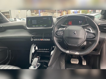 Used Peugeot 2008 2022 for sale - 76202088: Photo 4