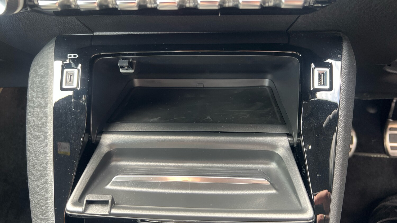 Vehicle 32