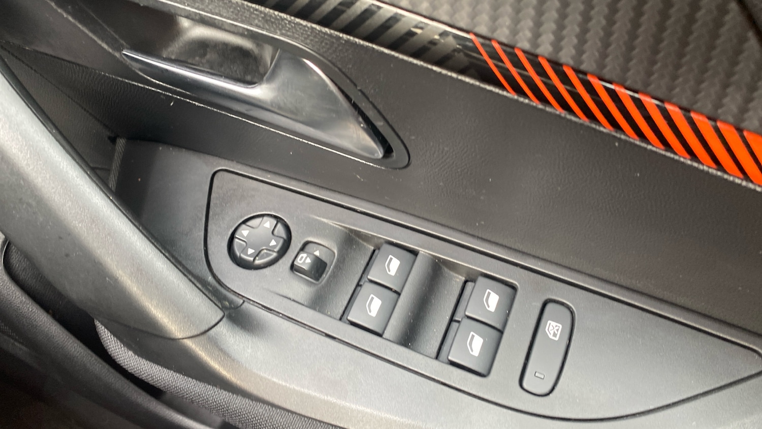 Used Peugeot 2008 2022 for sale - 76123527: Photo 22