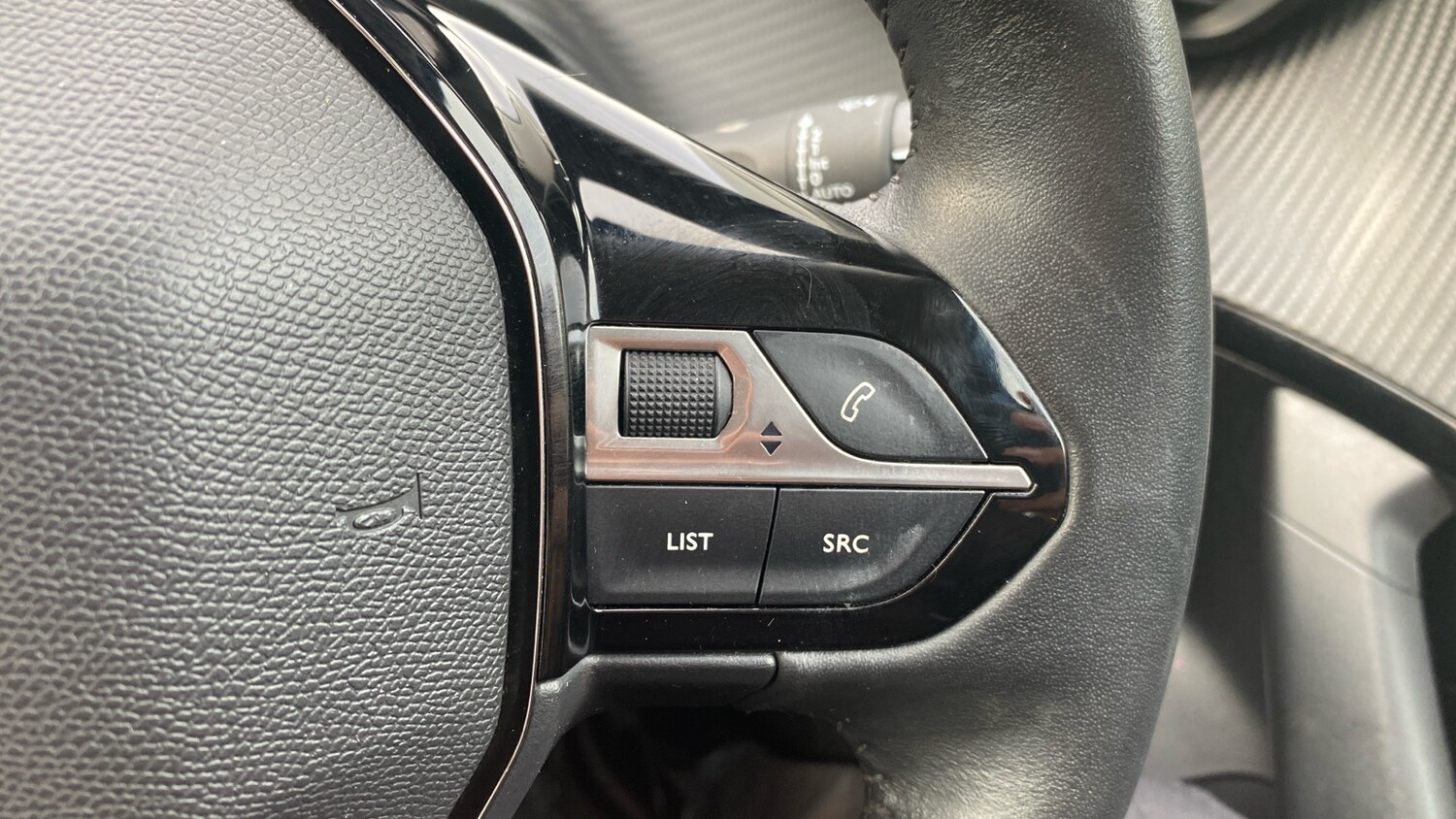 Used Peugeot 2008 2022 for sale - 76123527: Photo 24