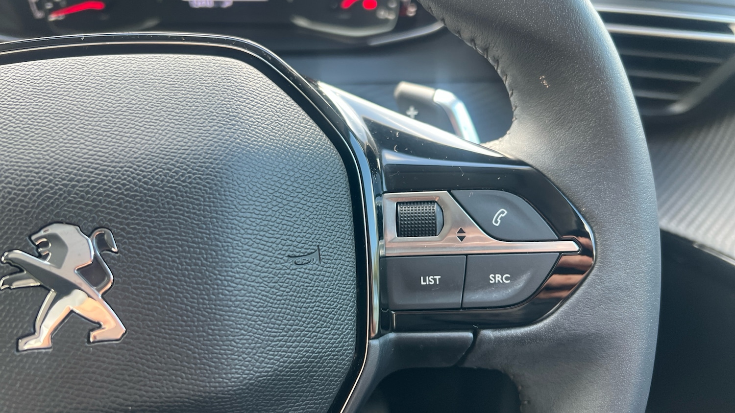 Used Peugeot 208 2022 for sale - 75992303: Photo 21