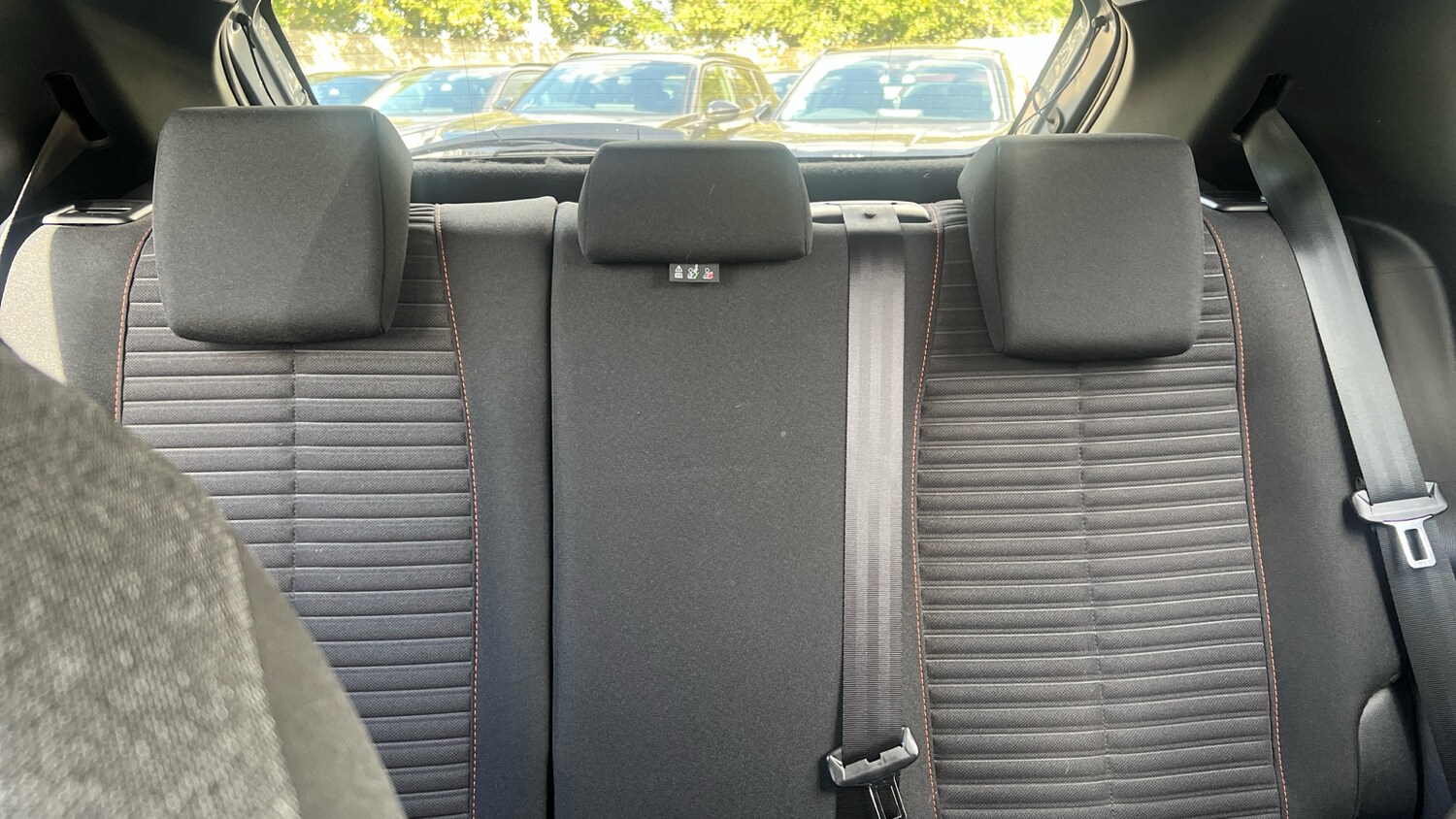 Used Peugeot 208 2022 for sale - 75992303: Photo 22