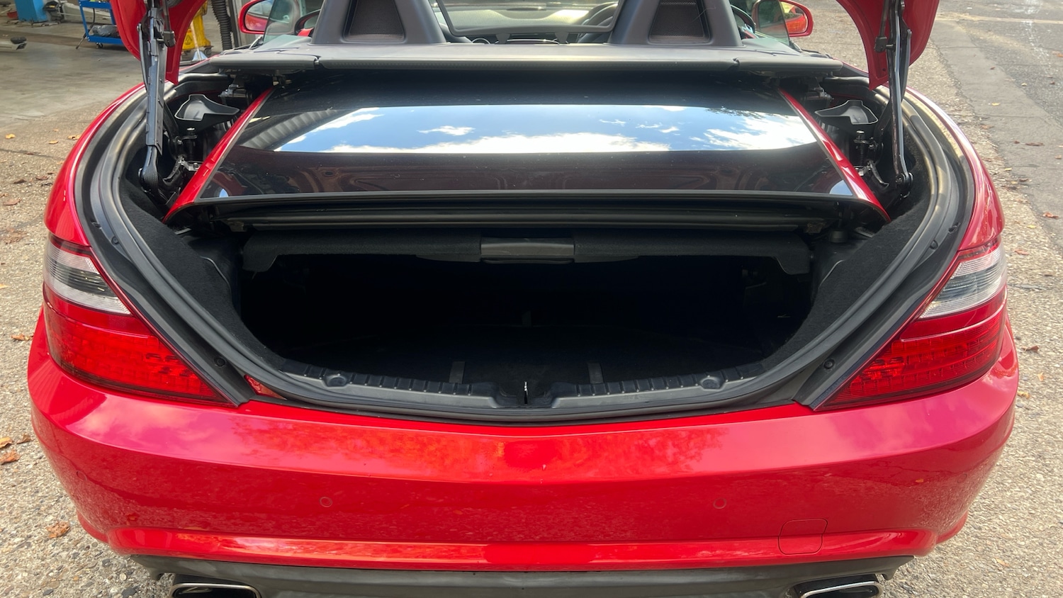 Used Mercedes-Benz SLK 2014 for sale - 76359096: Photo 19