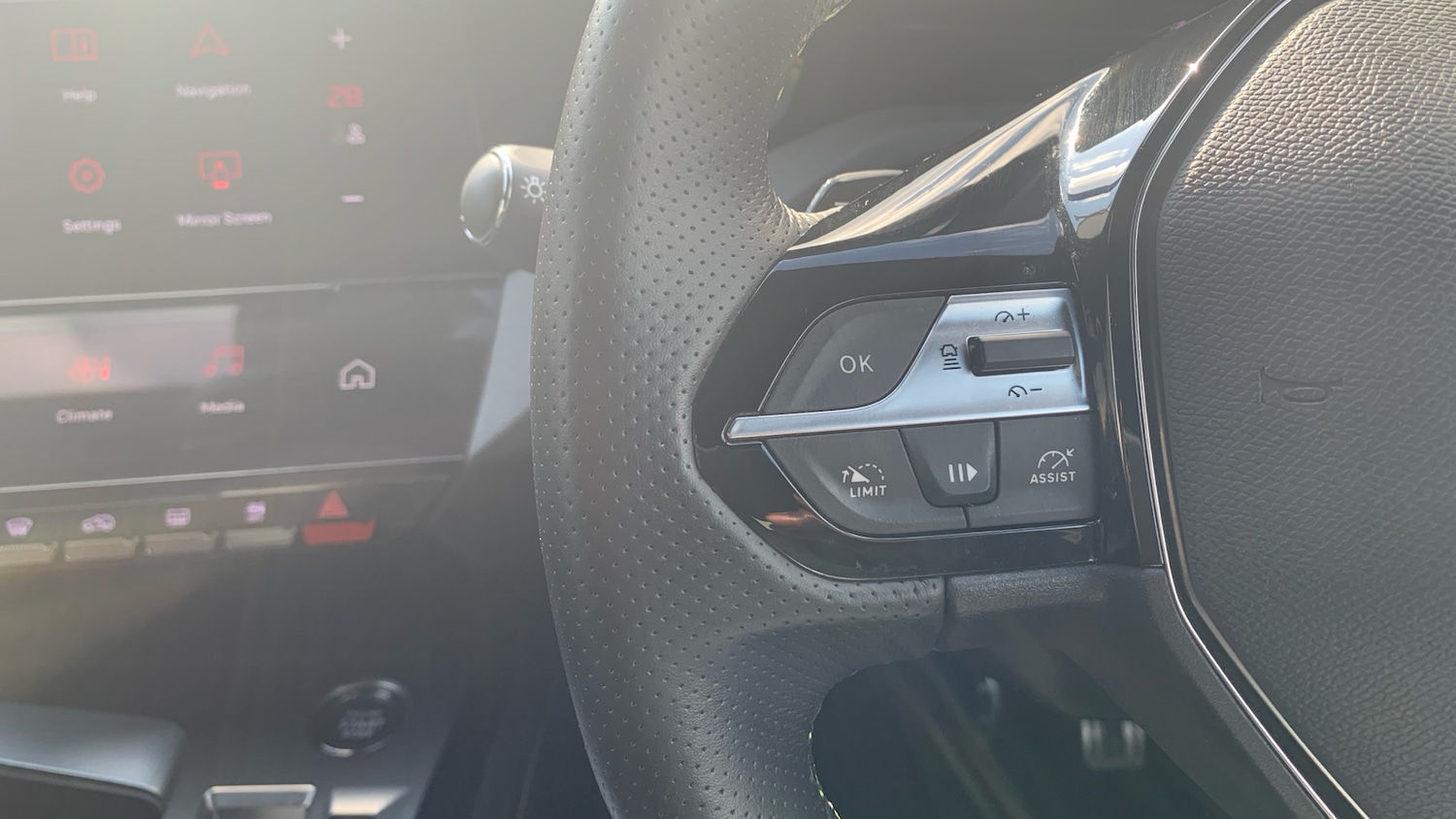 Used Peugeot 408 2024 for sale - 76586415: Photo 23