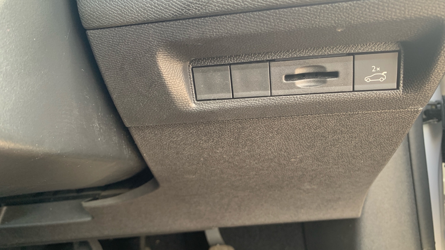 Used Peugeot 408 2024 for sale - 76586415: Photo 31