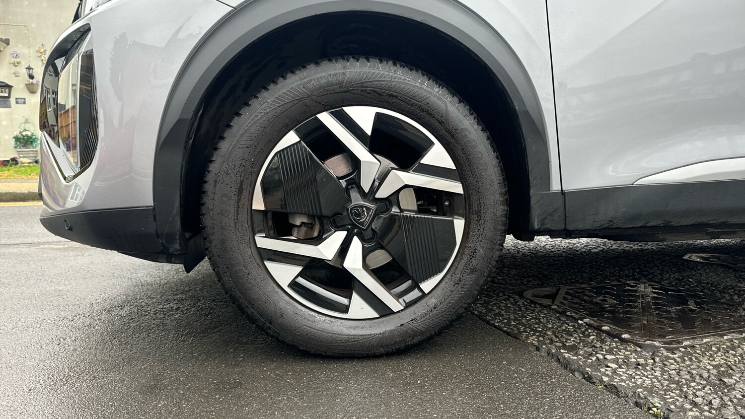 Used Peugeot 2008 2023 for sale - 77587818: Photo 14